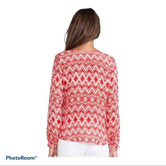 PARKER Marissa Blouse in Silk Crimson Geo Long Sleeve Sz M - Picture 4 of 14